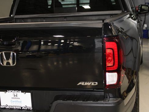 Certified 2023 Honda Ridgeline Black Edition image 46