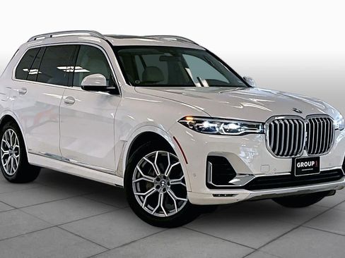 Used 2019 BMW X7 xDrive40i w/ Parking Assistance Package AWD/4WD image 2