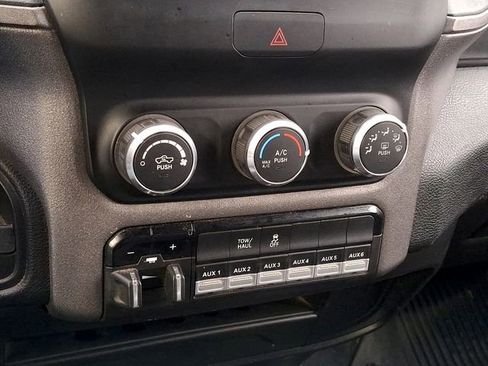 Used 2022 RAM 3500 Tradesman image 16