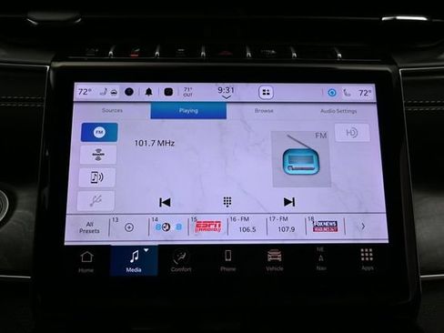 Used 2025 Jeep Grand Cherokee Limited w/ Black Appearance Package AWD/4WD image 33