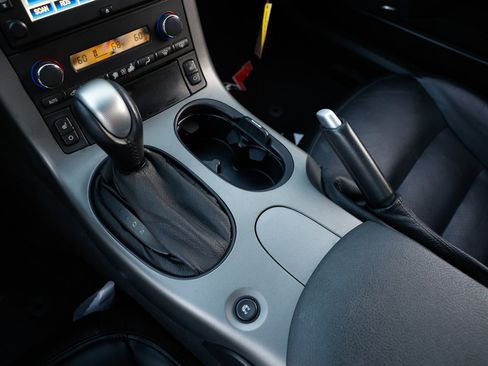 Used 2007 Chevrolet Corvette Convertible w/ Preferred Equipment Group image 35