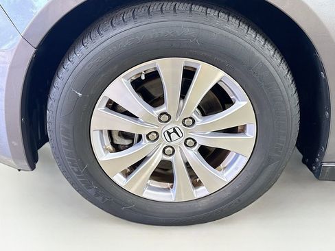 Used 2016 Honda Odyssey EX image 38