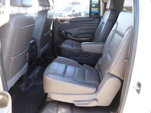 Used 2017 GMC Yukon XL Denali w/ Open Road Package image 30