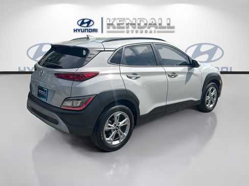 Used 2023 Hyundai Kona SEL FWD image 6