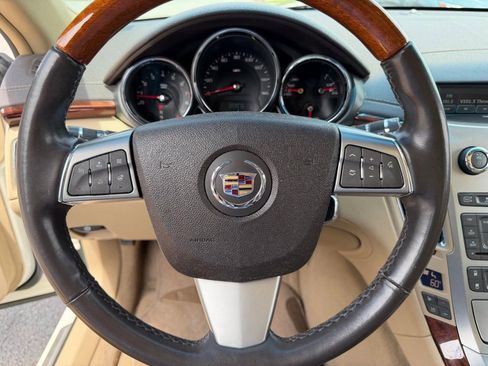 Used 2011 Cadillac CTS Premium RWD image 24