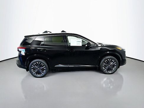 New 2026 Nissan Rogue Platinum w/ Platinum Premium Package image 8