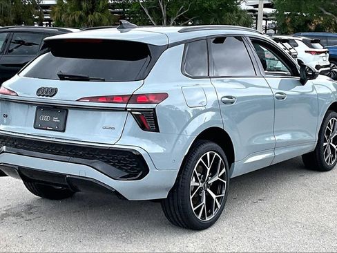 New 2026 Audi Q3 quattro 2.0T image 5