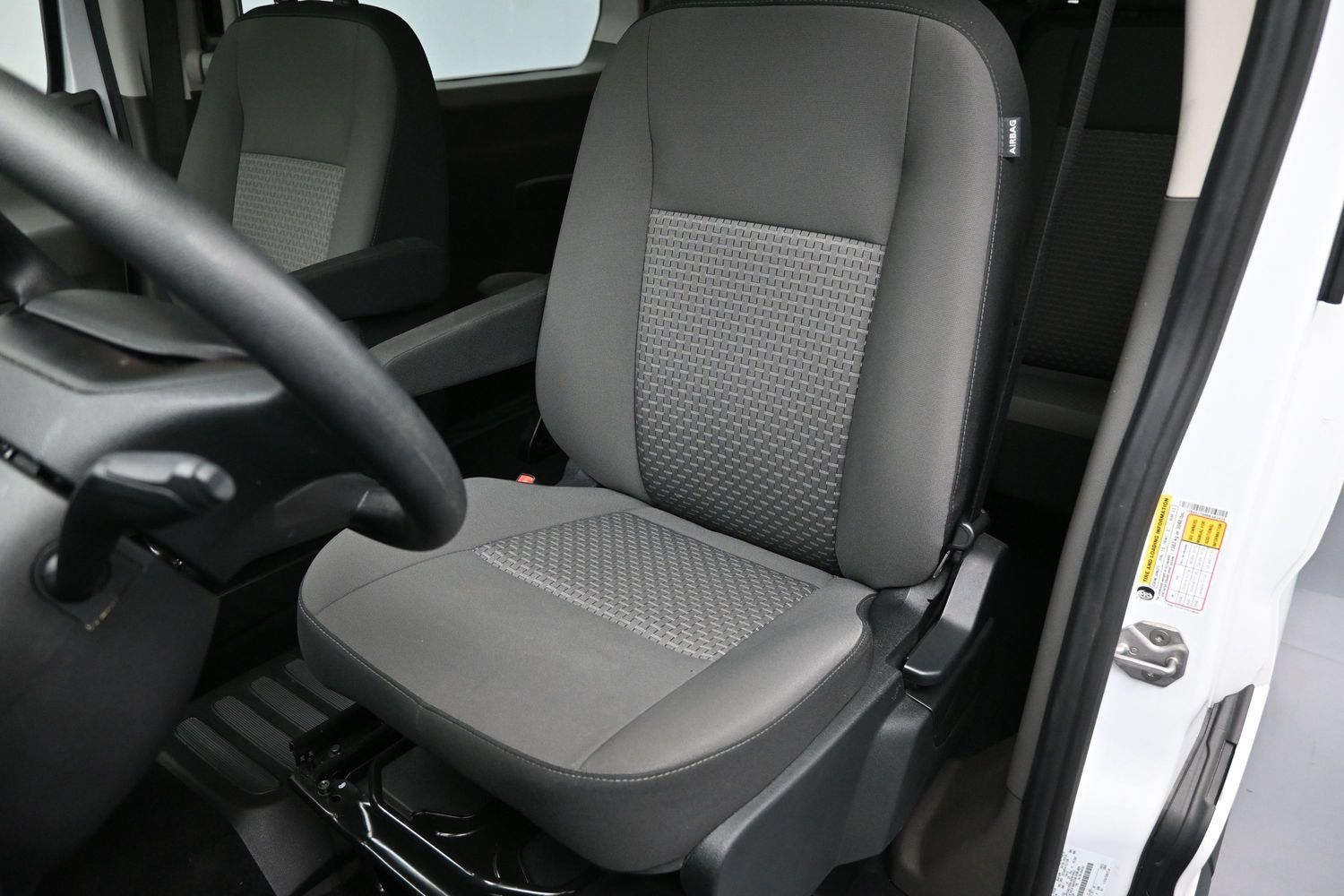 Used 2024 Ford Transit 350 XLT RWD image 21