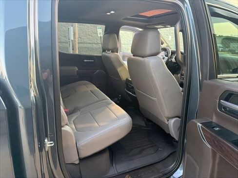 Used 2019 GMC Sierra 1500 SLT w/ SLT Premium Plus Package AWD/4WD image 27