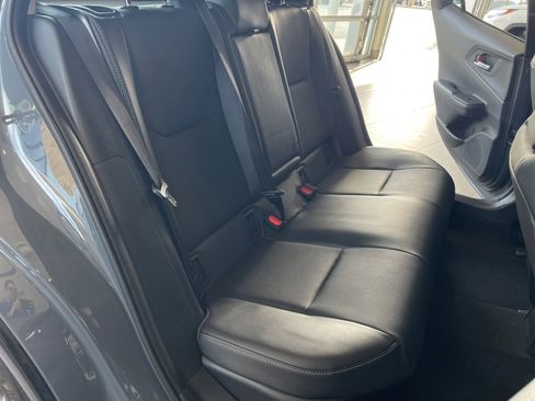 Certified 2025 Toyota Prius XLE image 18