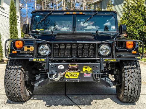 Used 1996 HUMMER H1 4-Door Open Top image 13