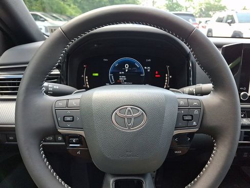 Used 2026 Toyota Camry SE w/ Convenience Package FWD image 24