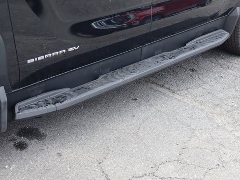 New 2026 GMC Sierra EV Elevation w/ Premium Package image 10