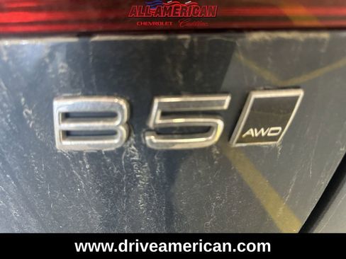 Used 2024 Volvo XC60 B5 Plus image 33