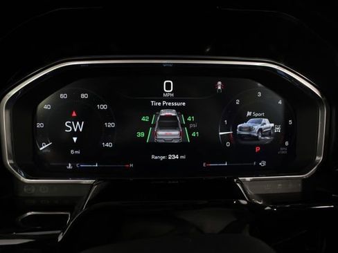 New 2026 GMC Sierra 1500 SLT image 12