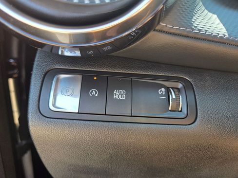 Used 2026 Chevrolet Equinox LT w/ Convenience Package II FWD image 30