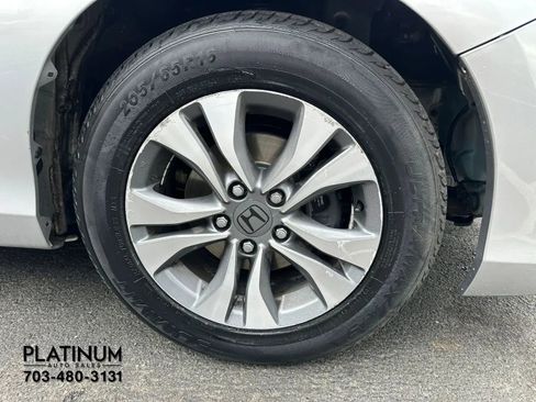 Used 2013 Honda Accord LX image 22