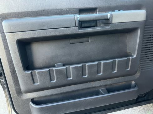 Used 2011 Ford F250 Lariat w/ Lariat Ultimate Pkg image 21