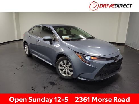 Used 2022 Toyota Corolla LE FWD image 1
