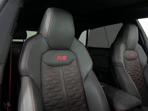 Used 2025 Audi RS Q8 performance image 33