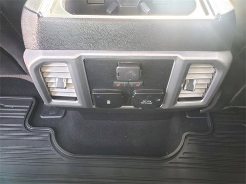 Used 2018 Ford F150 Platinum w/ Equipment Group 701A Luxury image 12