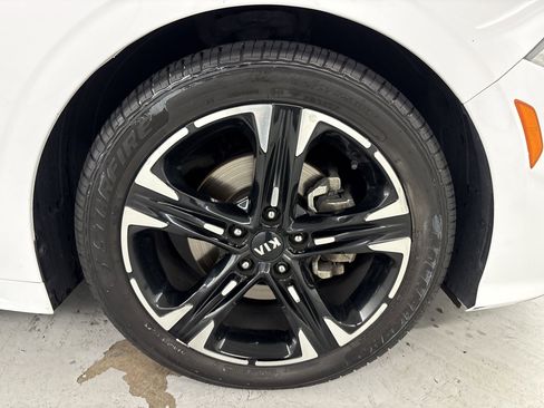 Used 2021 Kia K5 GT-Line image 12