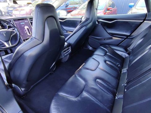 Used 2015 Tesla Model S 85D image 26