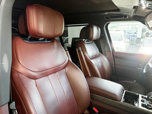 Used 2023 Land Rover Range Rover Long Wheelbase Autobiography image 34