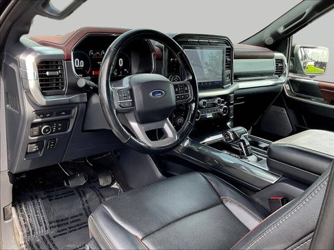 Used 2022 Ford F150 Lariat w/ Equipment Group 502A High AWD/4WD image 19