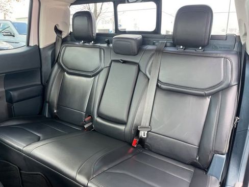 Certified 2024 Ford Maverick Lariat w/ Black Appearance Package image 13