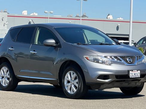Used 2014 Nissan Murano S FWD image 5