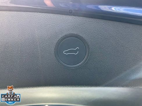 Used 2022 Tesla Model 3 Long Range AWD/4WD image 11