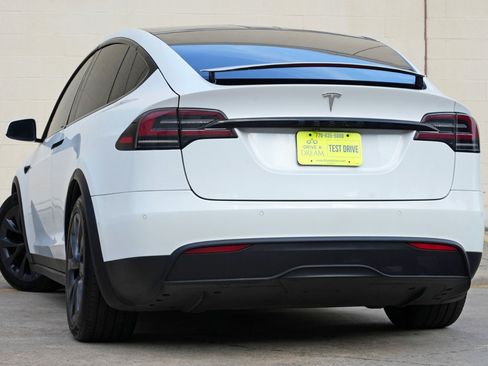 Used 2022 Tesla Model X AWD/4WD image 6