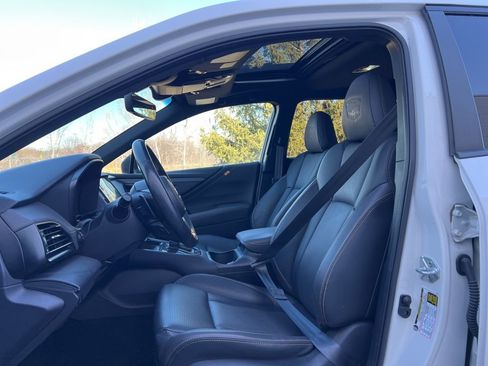 Used 2022 Subaru Outback Wilderness w/ Wilderness Package image 12