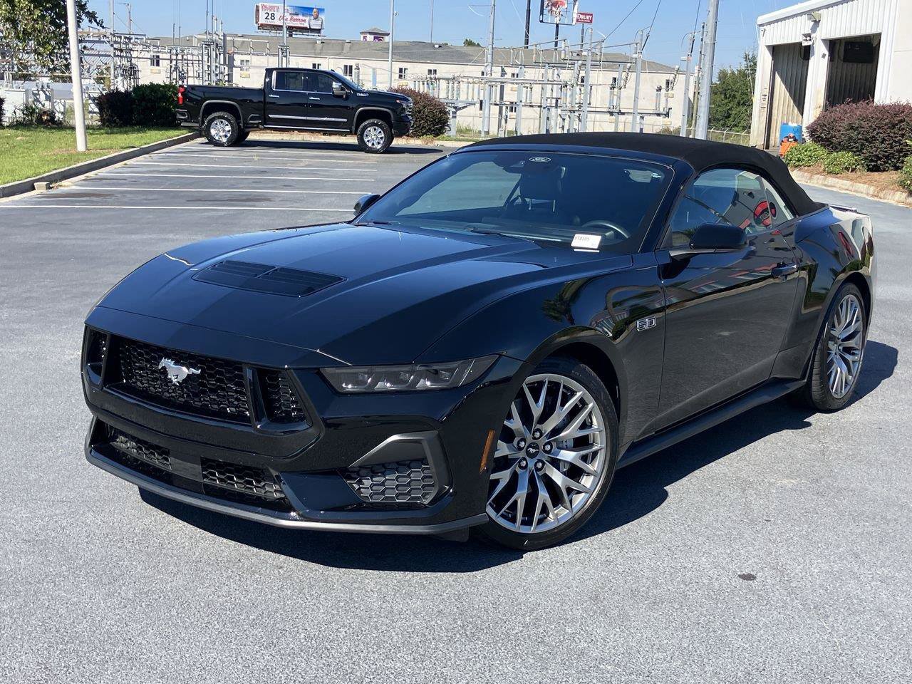 Used 2025 Ford Mustang GT Premium RWD image 1