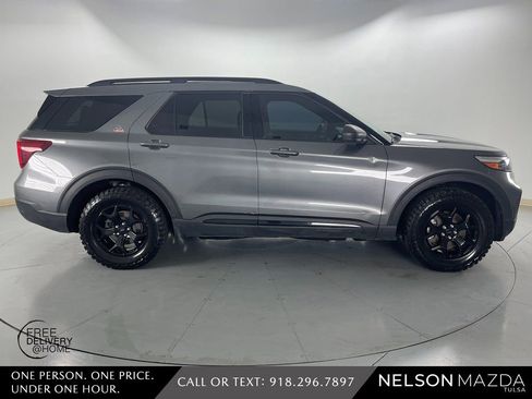 Used 2023 Ford Explorer Timberline image 5