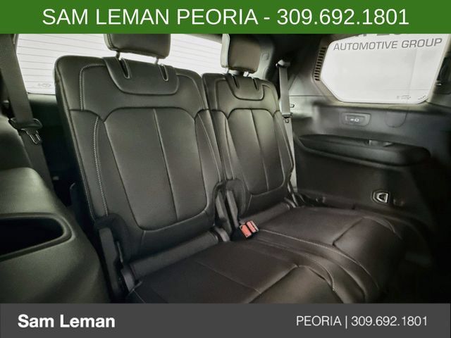 New 2027 Jeep Grand Cherokee L Limited AWD/4WD image 27