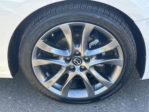 Used 2017 MAZDA MAZDA6 Grand Touring image 11