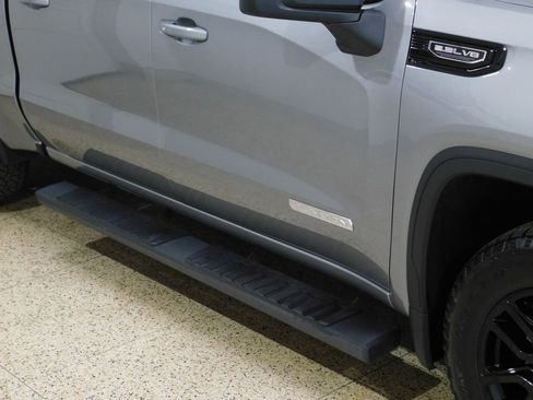 Used 2024 GMC Sierra 1500 Elevation AWD/4WD image 13