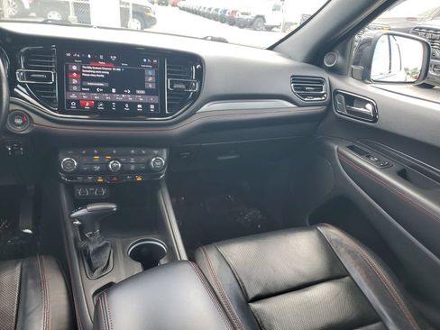 Used 2024 Dodge Durango GT RWD image 14