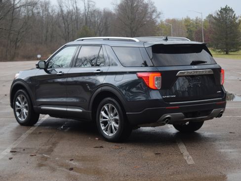 Used 2023 Ford Explorer Limited w/ Equipment Group 301A image 26