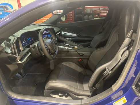 Used 2026 Chevrolet Corvette Stingray Coupe w/ 1LT RWD image 7