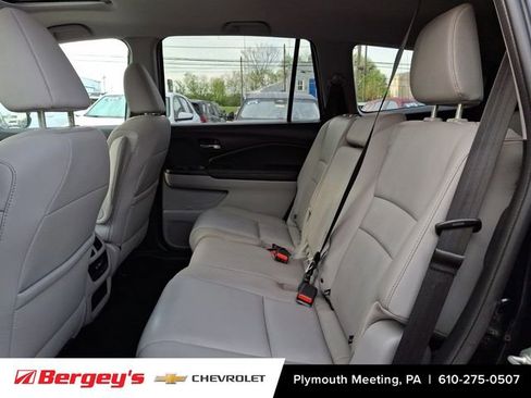Used 2017 Honda Pilot EX-L image 14
