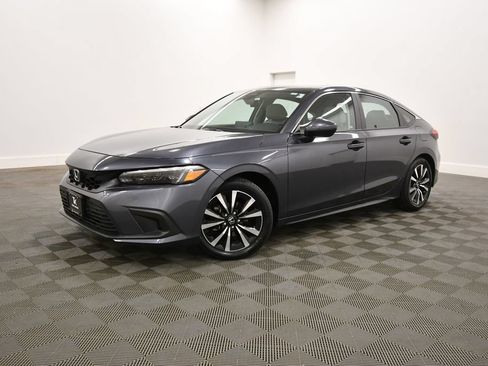 Certified 2023 Honda Civic EX-L image 2