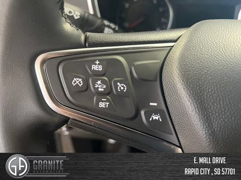 Used 2024 Chevrolet Equinox LT AWD/4WD image 32