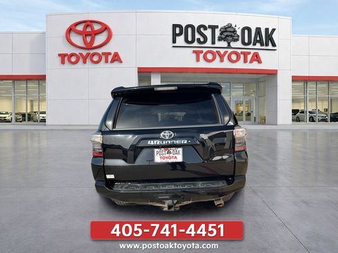 Used 2018 Toyota 4Runner SR5 Premium AWD/4WD image 6