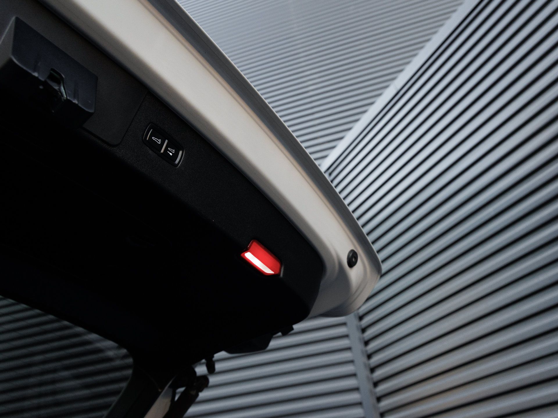 Certified 2020 Porsche Cayenne AWD/4WD image 26