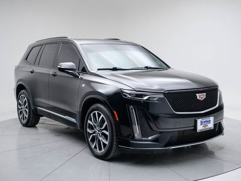 Used 2021 Cadillac XT6 Sport image 10
