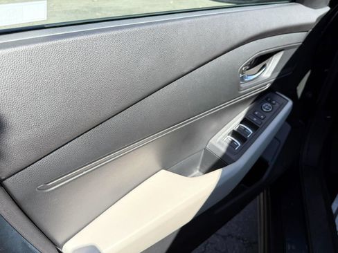 Used 2023 Honda Accord LX image 15