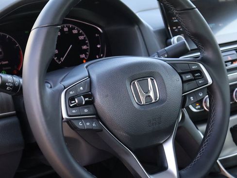 Used 2019 Honda Accord EX-L image 17